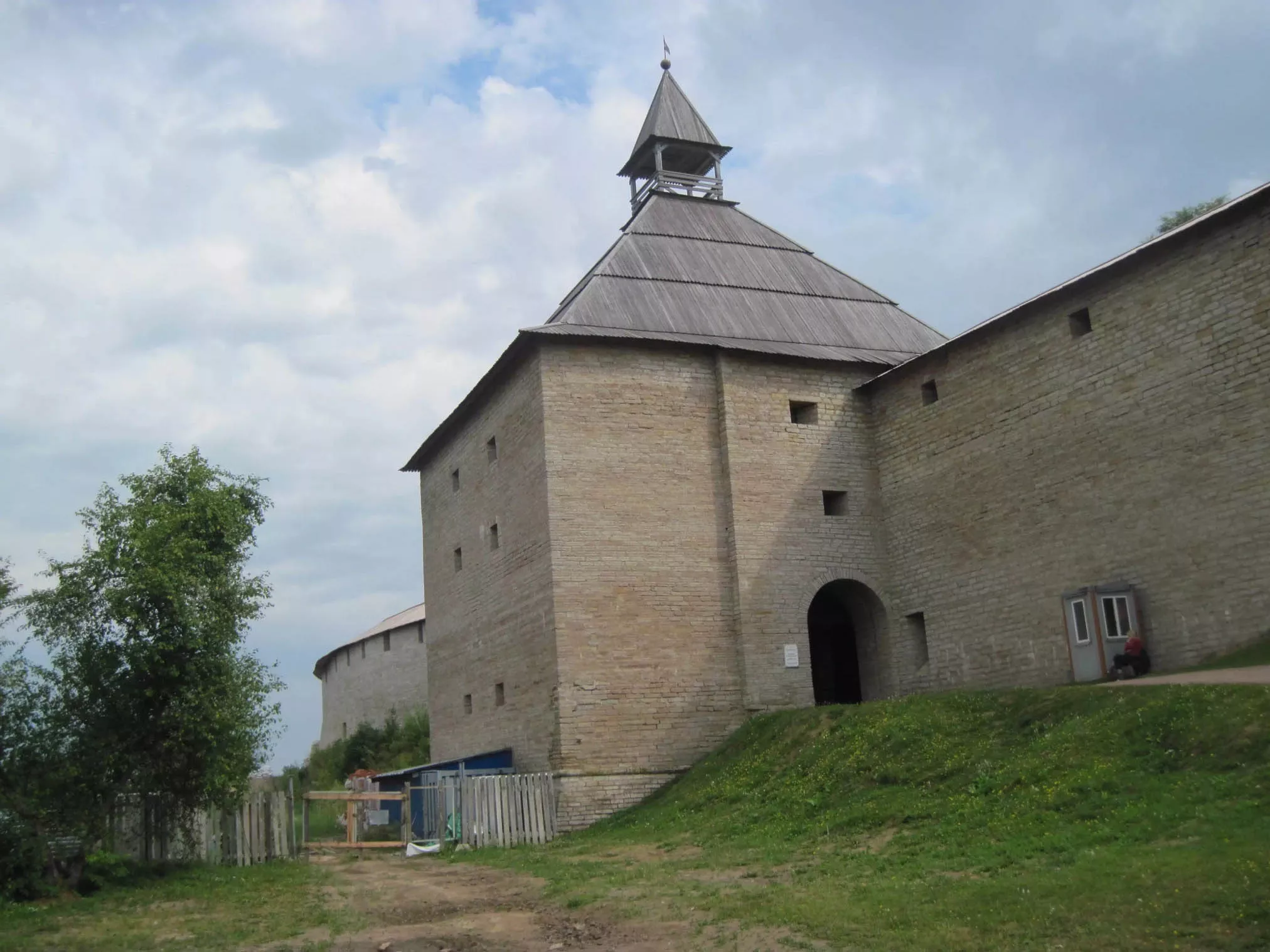 Воротная башня в Старой Ладоге